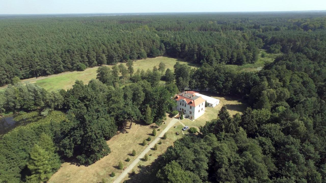 Palacyk Lakomin Hotel Lubiszyn Eksteriør billede